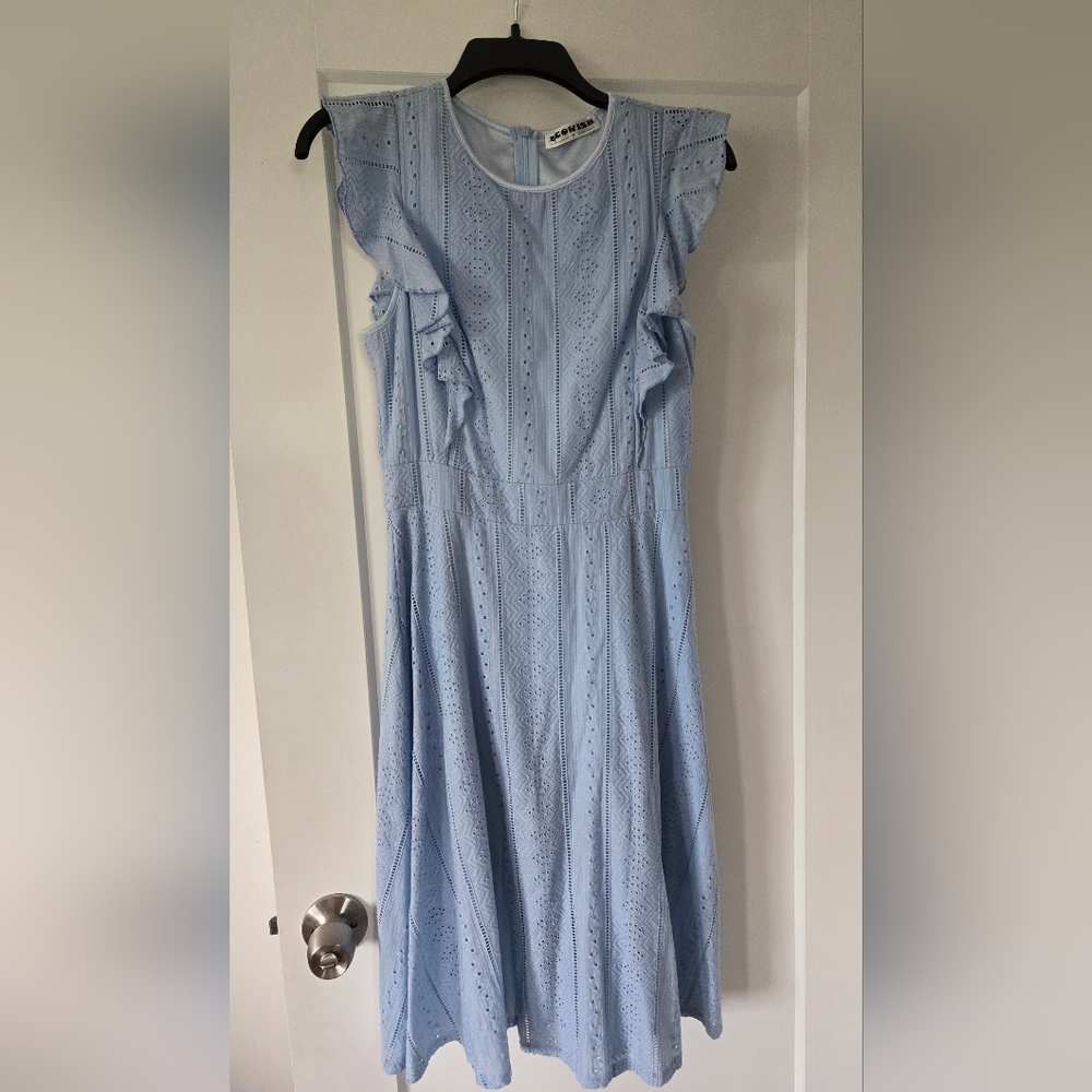 Wish Sky Blue Lace Midi Dress
